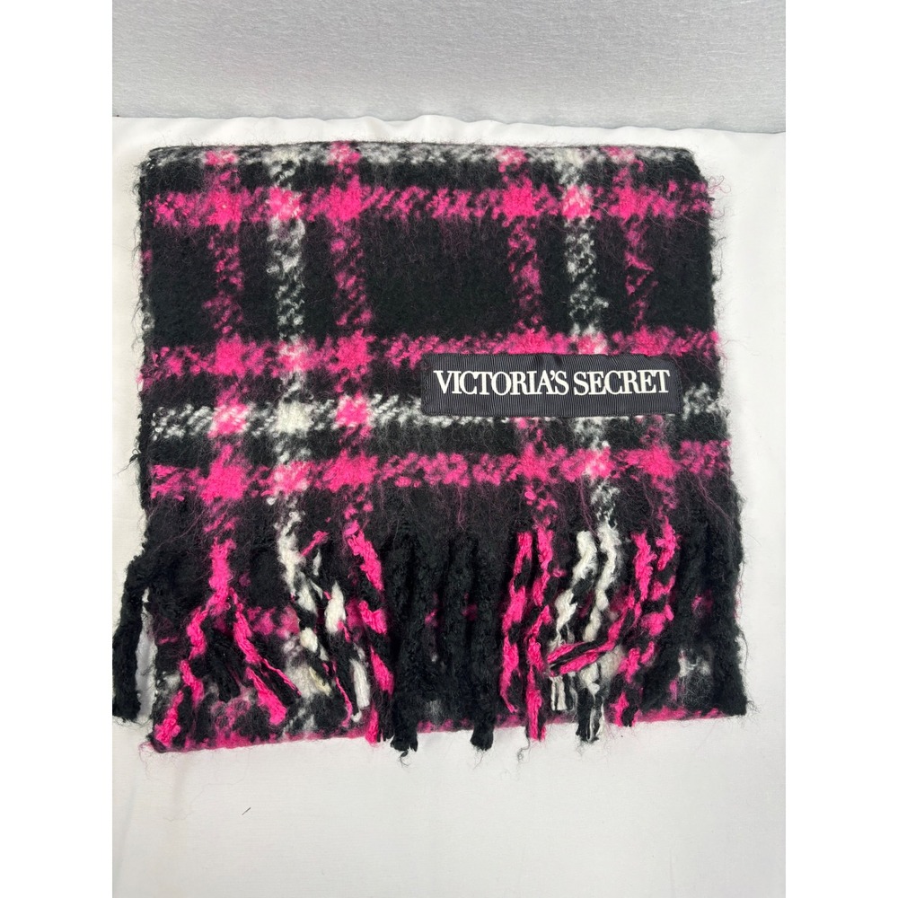 Victoria's Secret Scarf Womens OS Pink Black Plaid Acrylic Fuzzy Fringe Winter